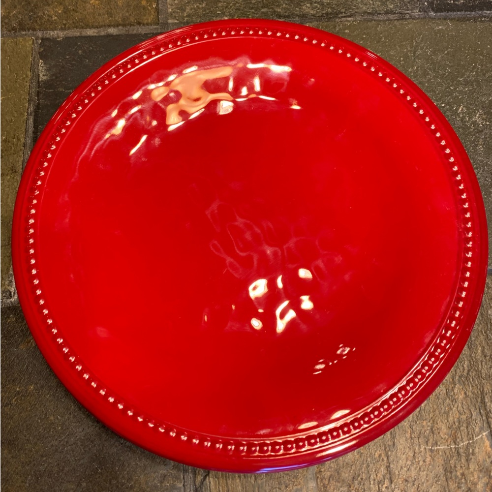 Pier 1 Melamine Red Picnic Plates Set of 4